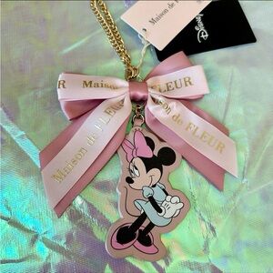 NWT Disney x Maison de FLEUR Minnie Mouse Bow Bag Charm